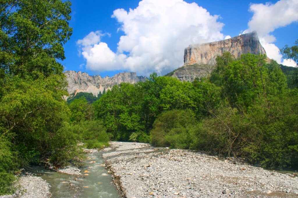 ruisseau de Donnière, balade au pied du mont Aiguille