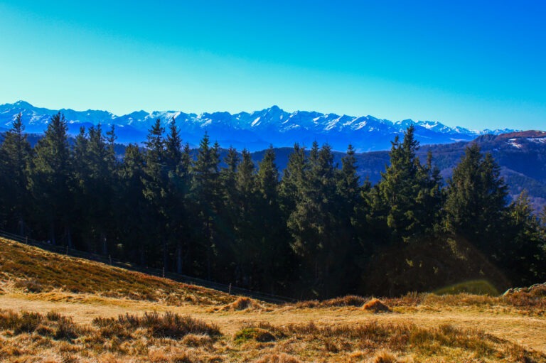 Le mont Valier domine le Couserans, l'Arize est un spot magnifique pour le contempler