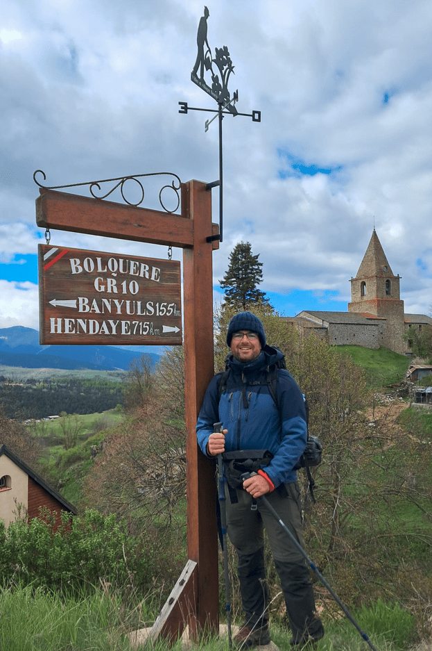 Le bonnet et le coupe-vent pour rester au chaud en marchant