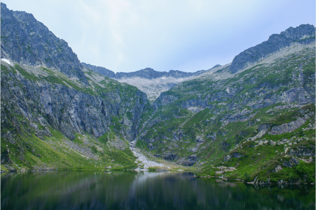 Belles lumières à l'étang du Garbet malgré les nuages