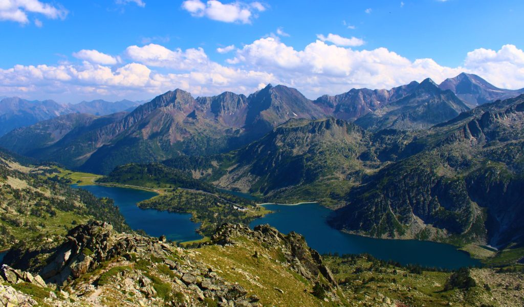 la magnifique réserve naturelle du Néouvielle, sur les chemins du GR10 - traversée des Pyrénées
